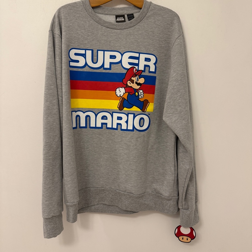Nintendo Super Mario Men’s Gray Sweater size XL